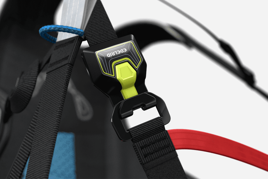 BiPro-3-Features-1080x720px-Edelrid-Schnalle BiPro 3 Tandem Paragliding Harness: Advanced Safety & Comfort