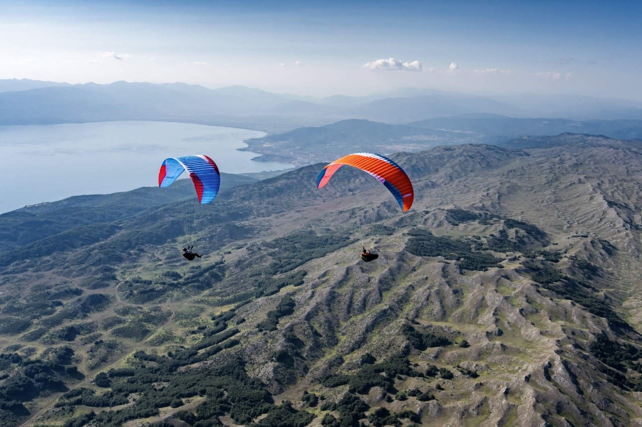 Advance Epsilon DLS: Elevate Your Flight advance epsilon dls paragliding montenegro3
