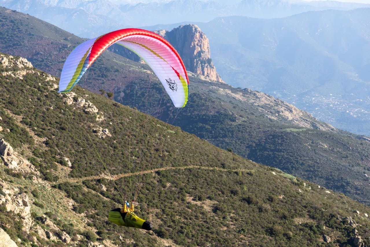 Airdesign Hero 2 – The Ultimate Paragliding Revolution Airdesign Hero 2 reborn IMG 0869