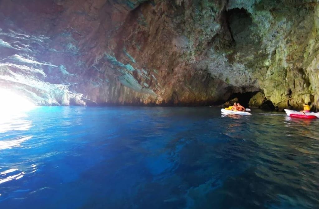 montenegro caves blue