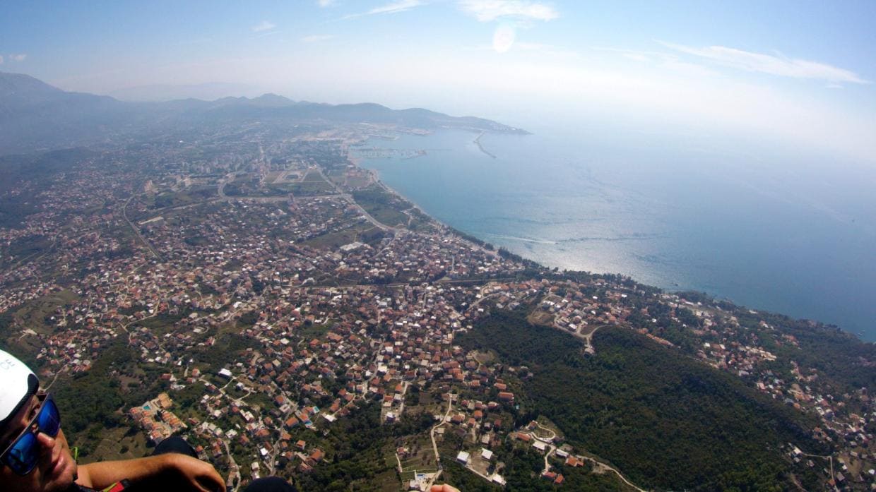 bar paragliding montenegro1