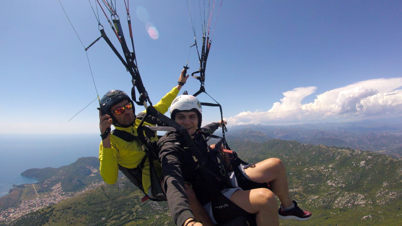 G0041850 bar paragliding