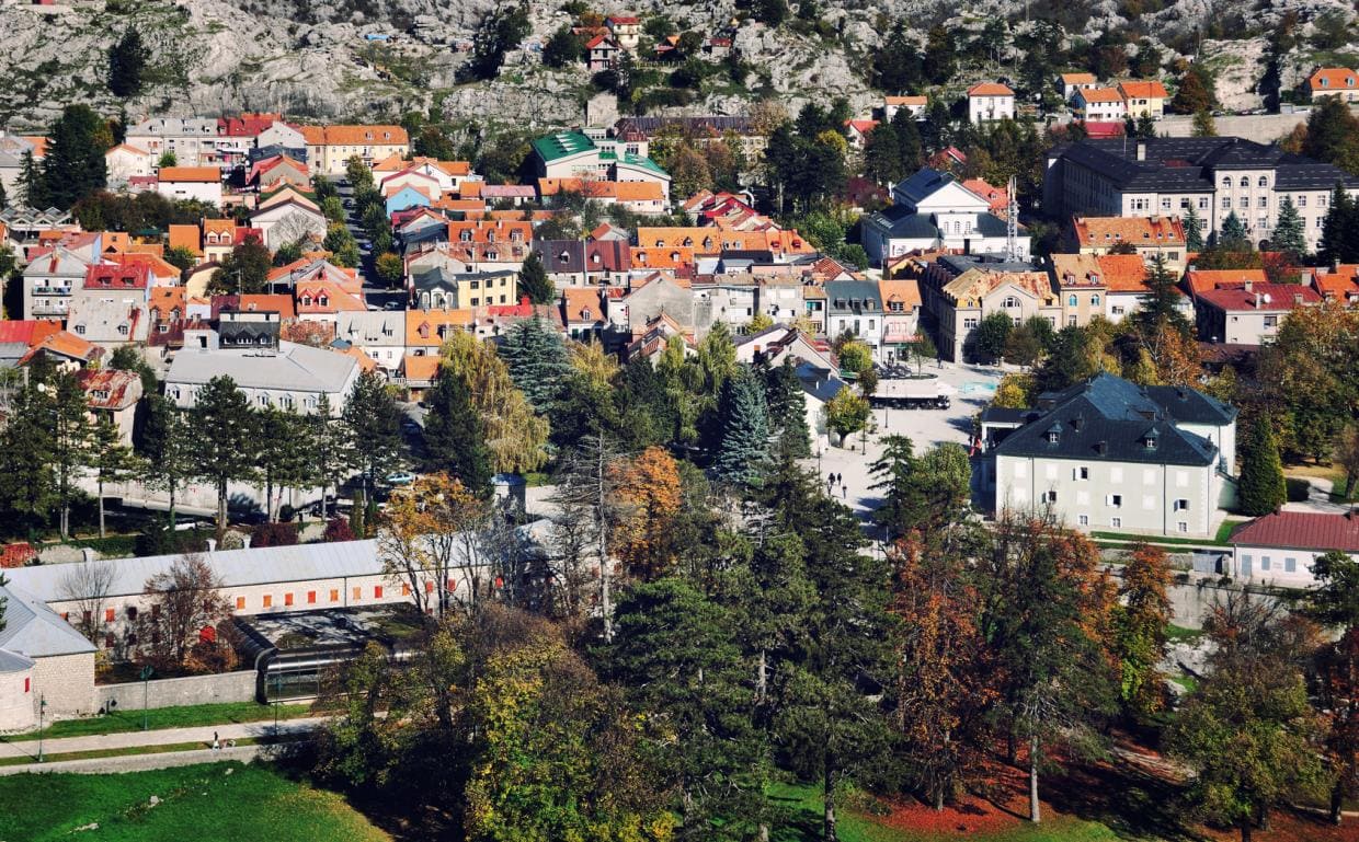 travel in montenegro cetunje