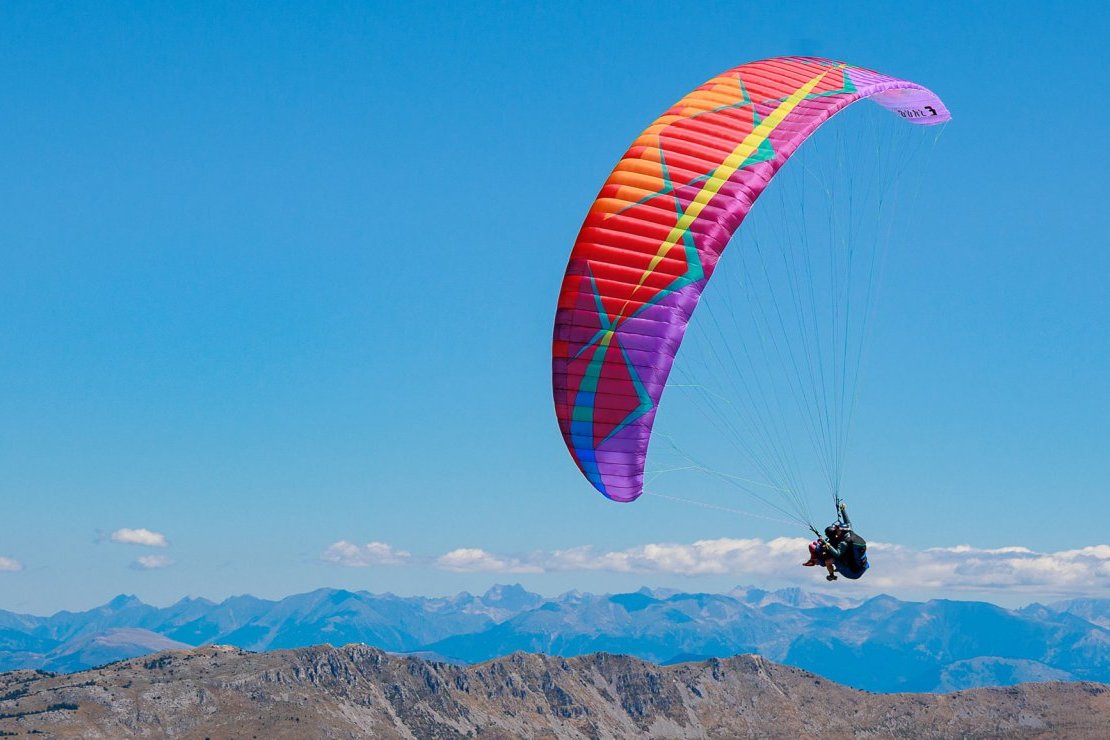 bgd-paragliders-tandem-dual-3_1 image Dual 3 Tandem Paraglider and SiFENE Dual 3 Juicer: A Detailed Review