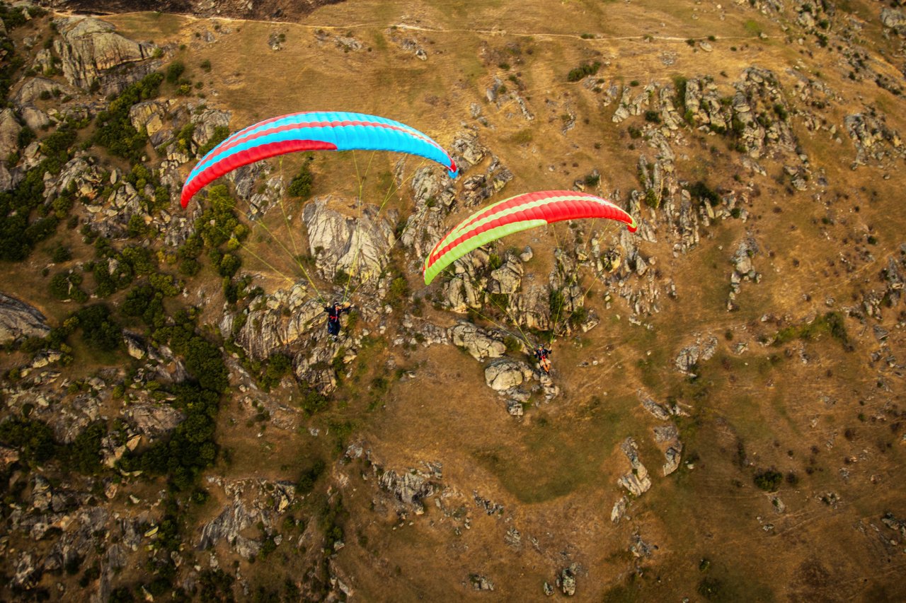 Gravis&sup2; by ICARO: Balanced Mid EN-B Paraglider Review