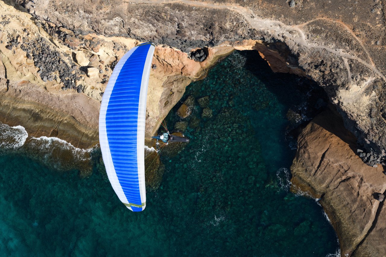 NOVA Mentor 7 Light Review: Top Lightweight EN-B XC Wing